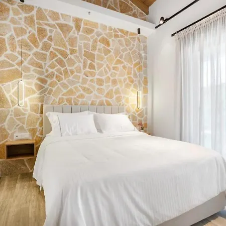 Soha House Villa